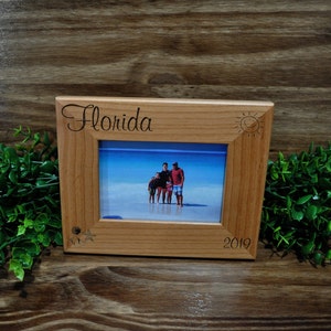 Vacation Frame, Personalized Picture Frame, Vacation Gift, State Frames, Personalized Trip Frame, Wood Photo Frames Family Beach Vacation, image 3