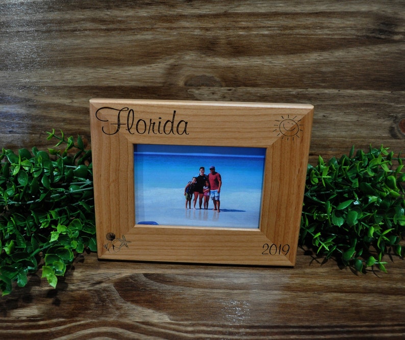 Vacation Frame, Personalized Picture Frame, Vacation Gift, State Frames, Personalized Trip Frame, Wood Photo Frames Family Beach Vacation, image 3