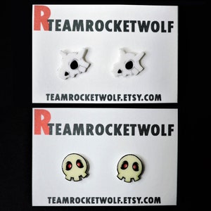 Poke Skull Earrings