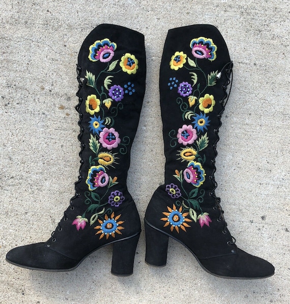 NO DISCOUNT Jerry Edouard Boots Vintage 60s 70s Embroidered Beaded