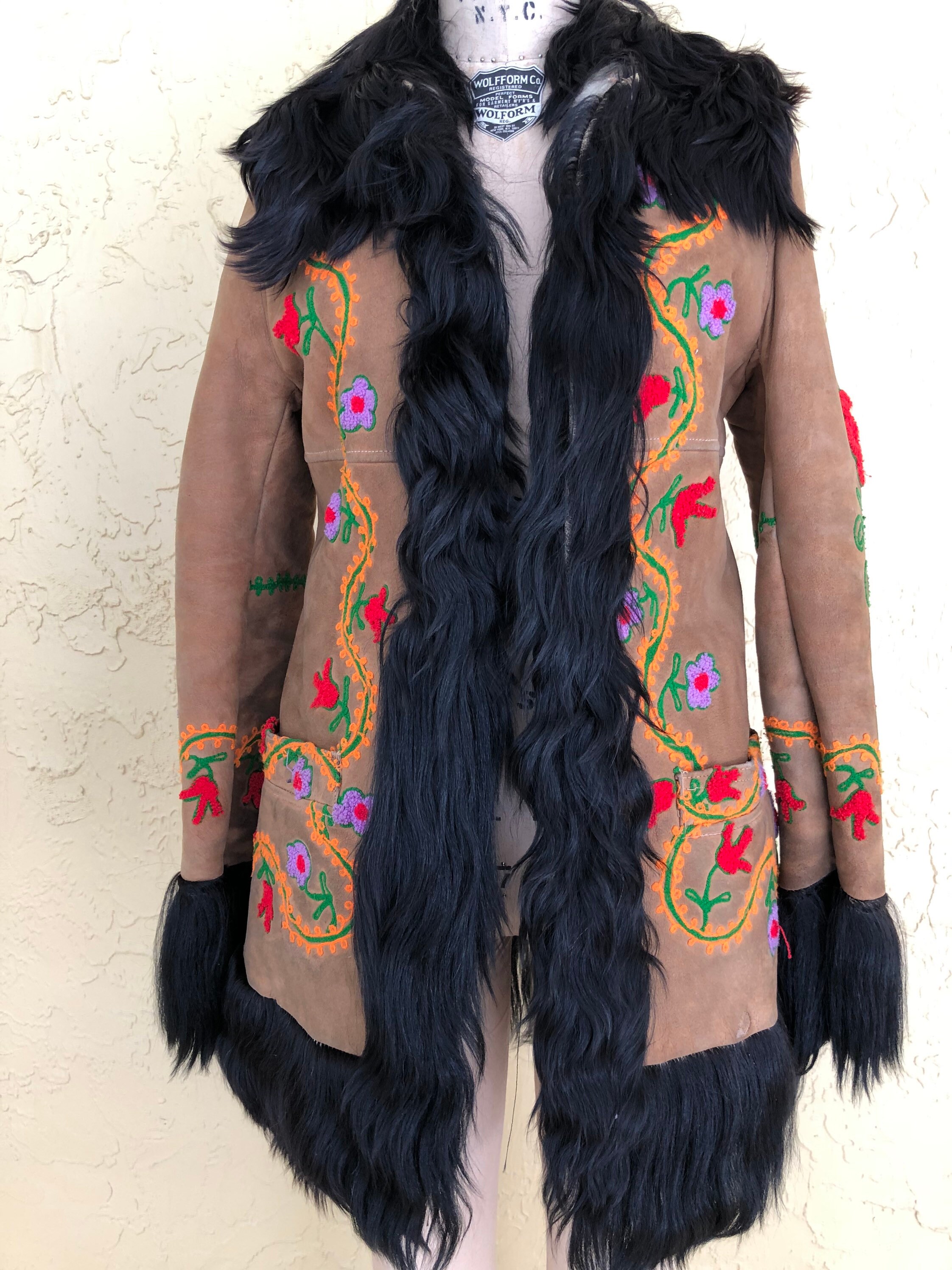 YAQUB Coat Vintage 70s Afghan Coat Floral Embroidered Sheepskin Shearling Serpa Fur Brown Suede Leather Black Fur Boho Hippie Penny Lane Etsy UK