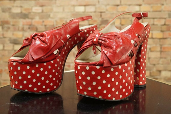 Vintage 70s Platform Red & White Polka Dot Bow De… - image 1