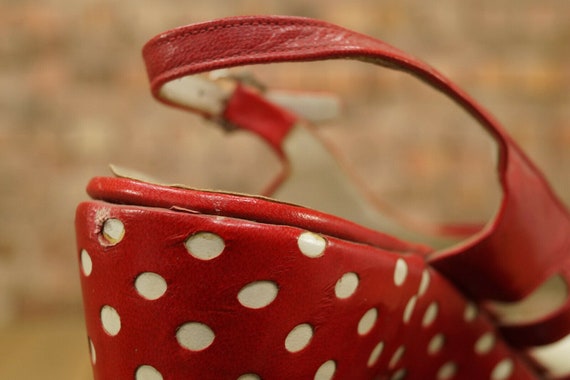 Vintage 70s Platform Red & White Polka Dot Bow De… - image 8