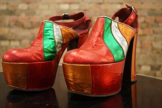 Disco clogs 2025