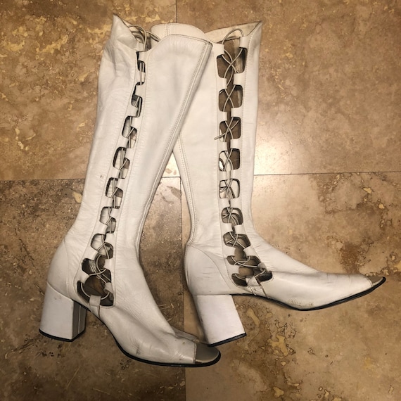 Vintage 60s Gogo Boots Penny Lane Boots White Gogo
