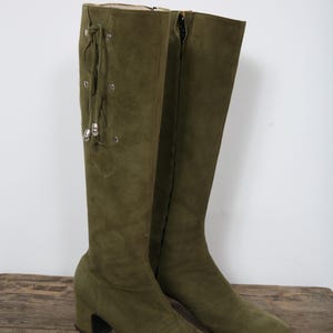 Vintage 60s Gogo Boots Green Suede Floral Embroidered Boots Penny Lane Boots 60s Boots 70s Boots Vintage Boots Suede Boots Boho Hippie Hippy
