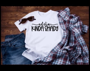Camiseta no delgada, algo sombría