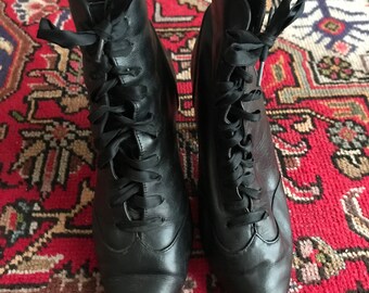 Vintage Victorian Revival Granny Boots 8-8.5