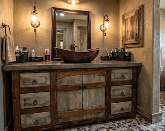 Può includere: Un cartello in legno rustico con la scritta "Welcome to our home" in lettere bianche. Il cartello presenta una finitura invecchiata e un design semplice e invitante, perfetto per un portico o un ingresso.