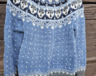 MADE TO ORDER. Blue foxes. Lettlopi sweater, Hand knit Icelandic sweater