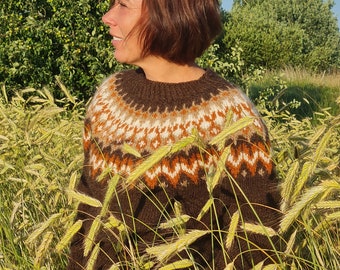 Lettlopi sweater, Hand knit Icelandic sweater, MADE TO ORDER