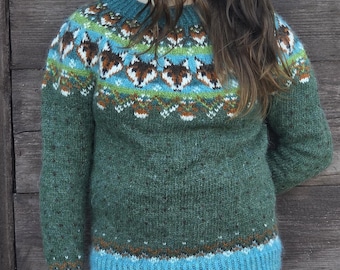 MADE TO ORDER. Green foxes. Lettlopi sweater, Hand knit Icelandic sweater