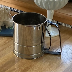 VTG Shiny Androck Sifter - Chrome and Black Sifter - Vintage Sifter
