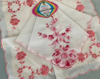 Vintage Handkerchiefs- Pink and White Embroidered Handkerchiefs