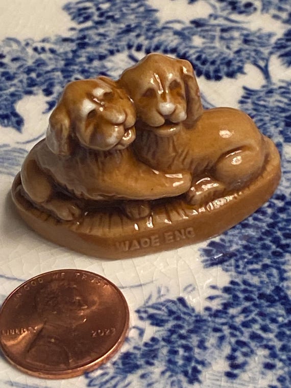 Wade Puppies Together Red Rose Figurine - Etsy