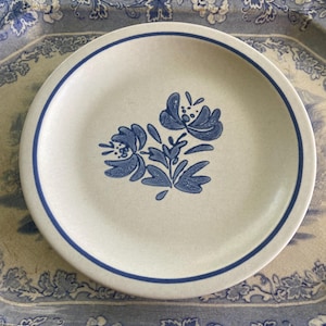 Assiette à dessert Pfaltzgraff Yorktowne - Petit plat en grès Pfaltzgraff vintage
