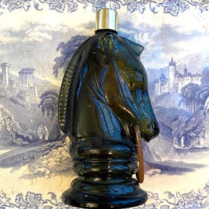 Vtg Avon Horse Head Cologne Bottle Green Glass Bottle