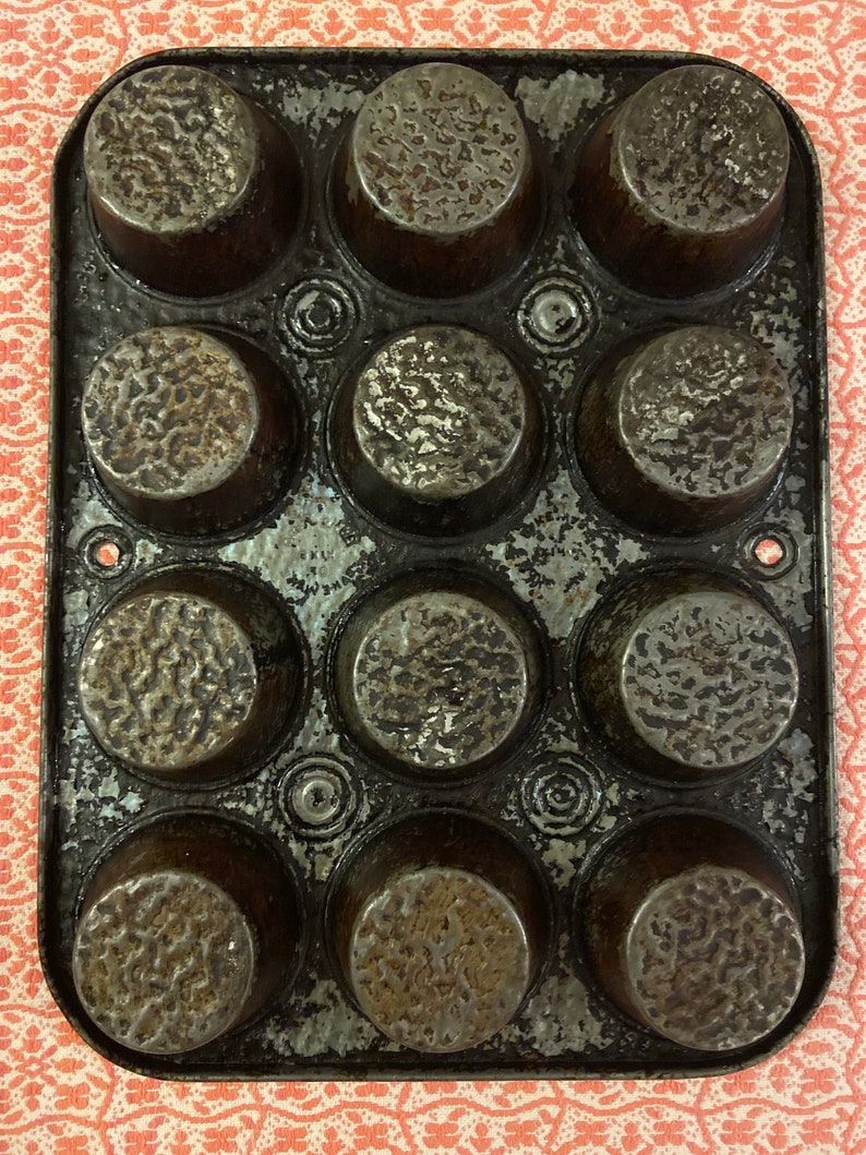 Bake King Muffin Tin King of Bakeware 12 Muffin Pan 1940s Etsy