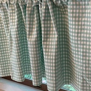 Green Gingham Valance 84” Vintage Blouson Valance by  Croscill Green Checkered Decor