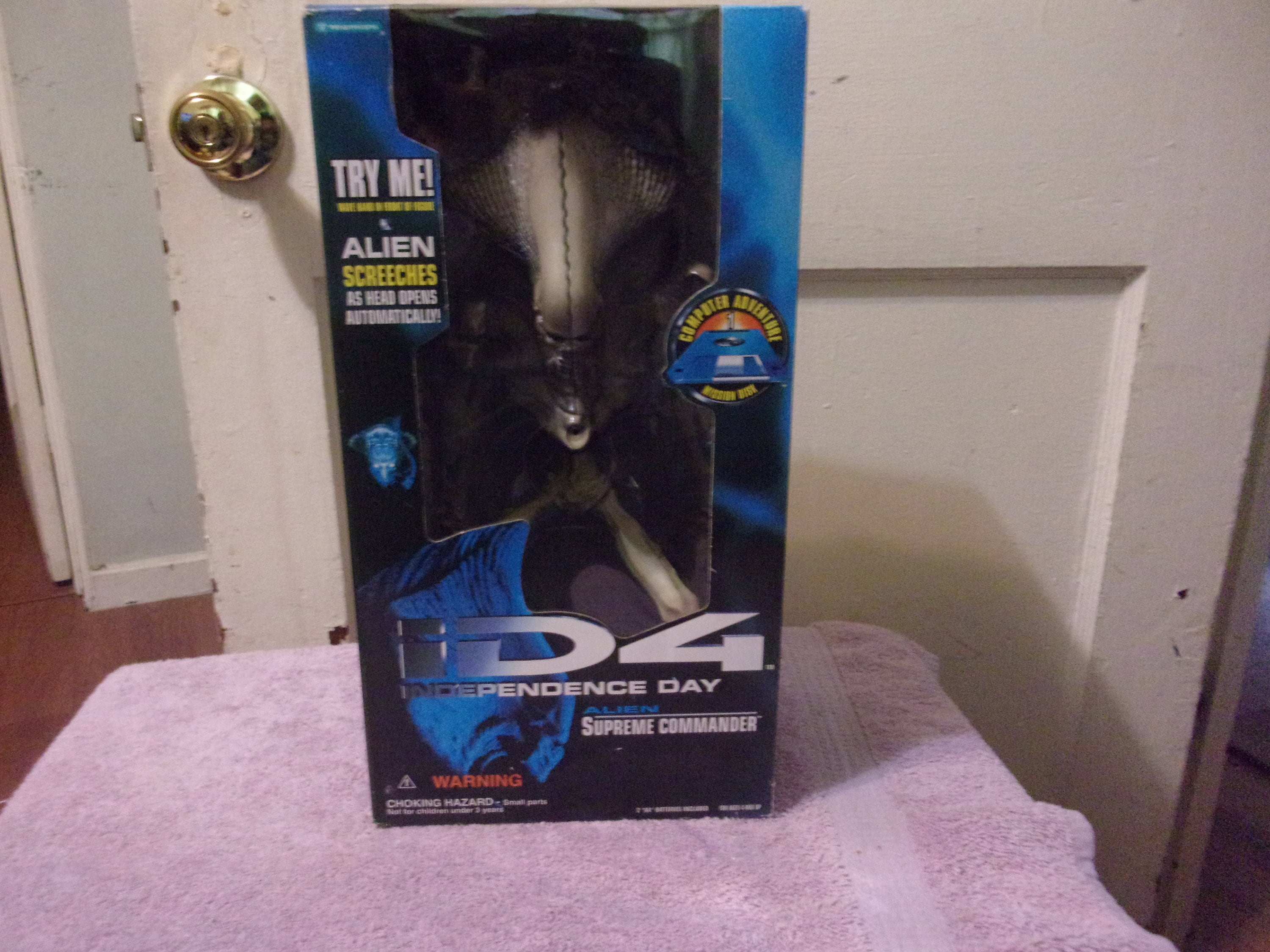 Independence Day Supreme Commander フィギュア 1996 Independence Day Alien Supreme Commander Figurine NIB - Etsy