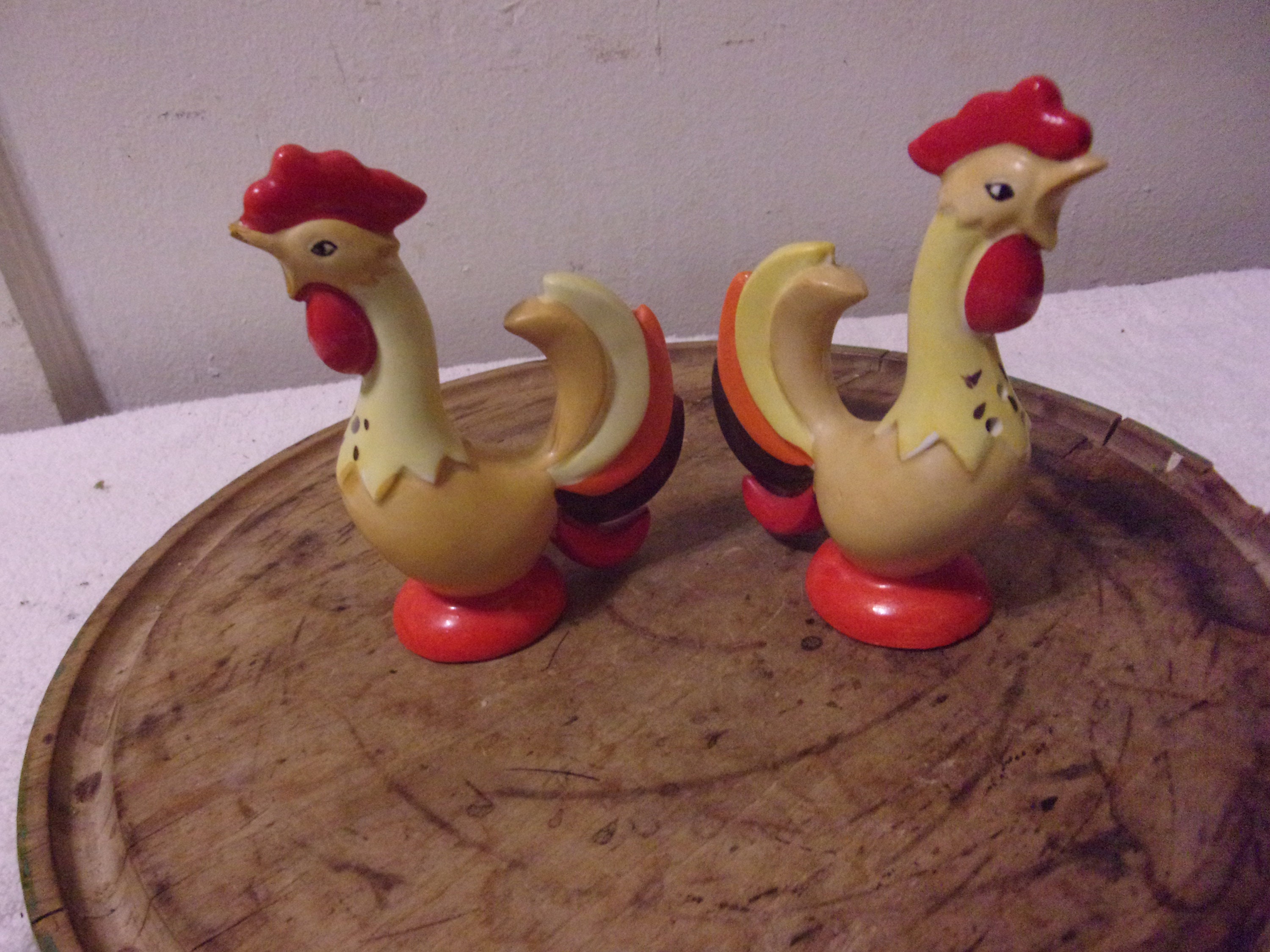 Vintage 1960s Holt Howard Rooster Salt & Pepper Shaker Set