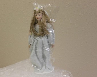 1984 Handcrafted Avon Fairy Tale Doll Collection - Cinderella