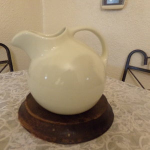 Vintage Hall 1950's Pitcher
