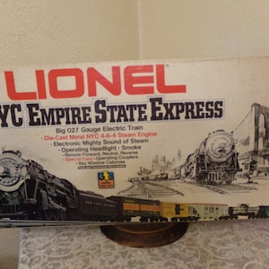 1970&#39;s Lionel 6-1665 NYC Empire State Express Train Set