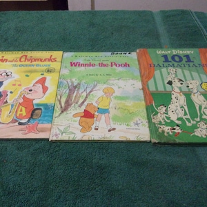 3 Vintage 1960s Walt Disney&#39;s Children Books