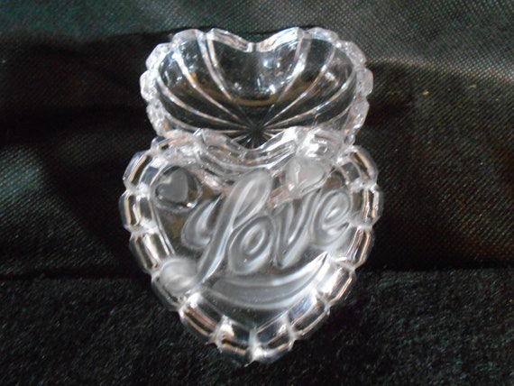 Crystal Heart Shaped Love Trinket Box - image 6