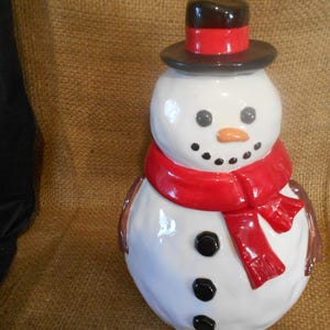 Snowman Cookie Jar - Red Scarf