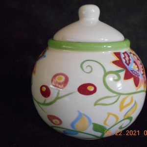 Decorative Floral Ginger Jar by Viva Green
