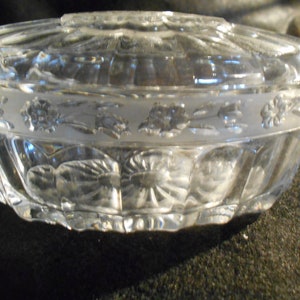 Crystal Trinket Box Flowers on Lid