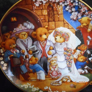 Franklin Mint Teddy Bear Collectible Plate &quot;Teddy Bear Wedding&quot;