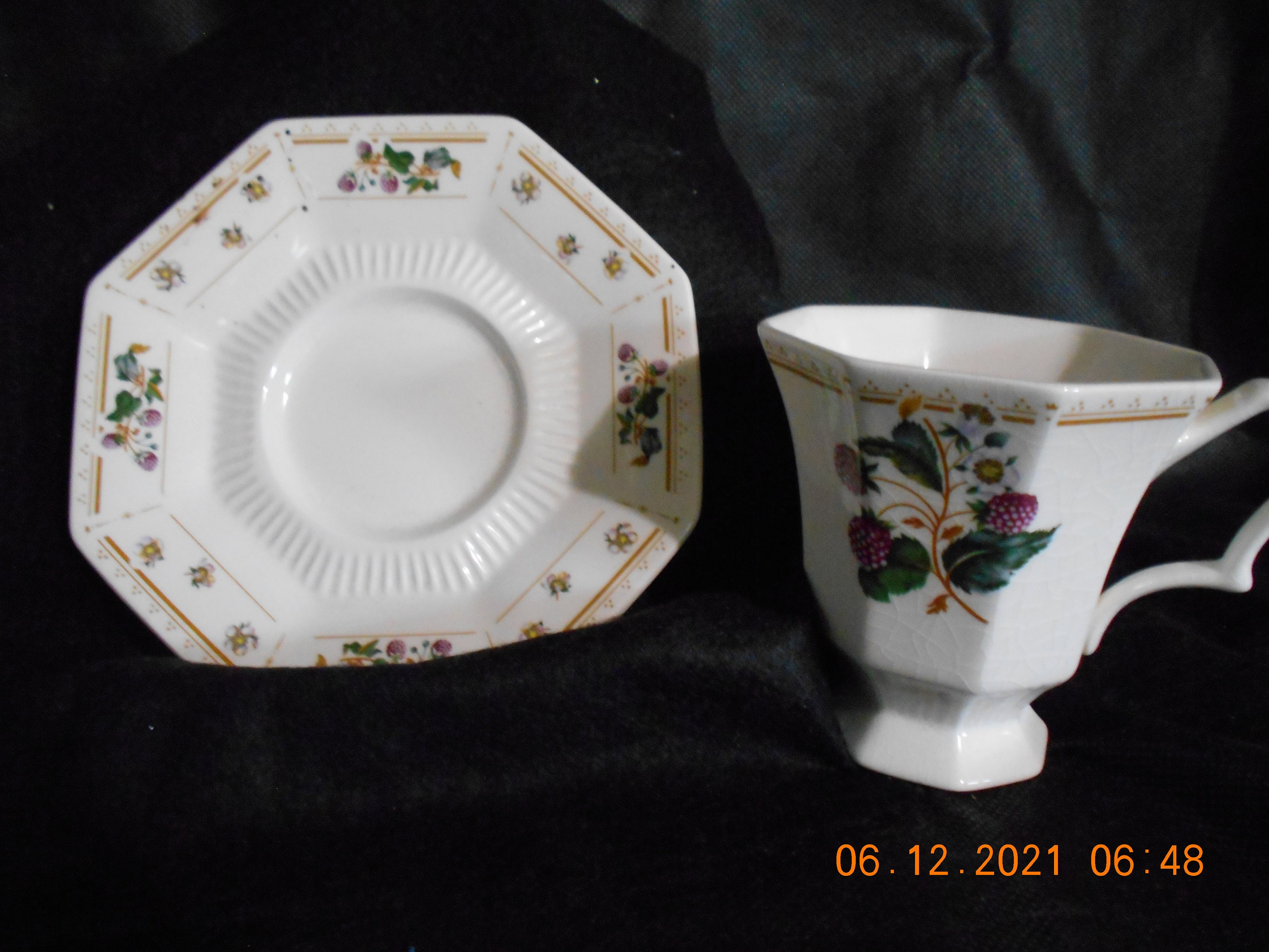 ✡nordic オリジナル✡ ニッセ ホワイトマグRD Nikko Cup and Saucer - Etsy