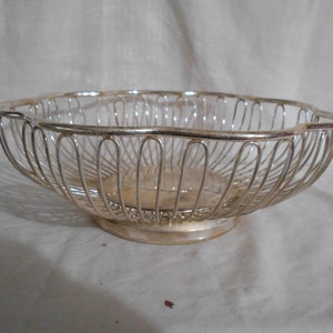 Vintage Regal Silverplated Decorative Wire Basket - REDUCED