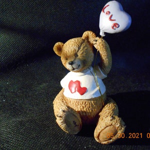 Cute Teddy Figurine w/Love Balloon