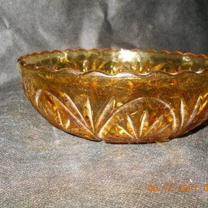 Amber Anchor Hocking Fruit Bowl - Medallion Star Design (REDUCED)