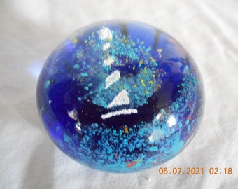 Glass Lighthouse Motif Paperweight (DISCOUNTED)