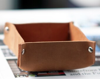 Personalized Leather Jewelry Dish, Small Catchall Riveted Ring Tray, 3rd anniversary Wedding Gift,  For Him Her Mother's Day