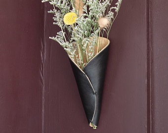 Wall Dried Flower Decor Leather Vase for Wedding Bouquet, Colored Air Plant Wall Stand,  Hanging Vase, Mother's Day Gift for Mom