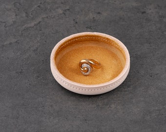 Tiny Leather Ring Dish, Modern Small Jewelry Tray , Leather Jewelry Dish, Housewarming Wedding 3rd Anniversary Birthday Gift for Her Him