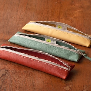 Trousse mince en cuir personnalisée, petite pochette pour stylo, organiseur en cuir avec fermeture à glissière, cadeau d'anniversaire pour lui, cadeau de fête des pères