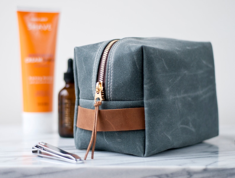 Personalized Dopp Kit ,Waxed Canvas, Large Makeup Bag , Travel Toiletry , Unique Gift For Groomsmen Him Her Mother's Day gray