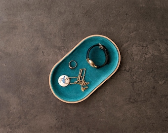 Molded Leather Catchall, Modern Colorful Valet Tray ,Leather Jewelry Dish, Housewarming Wedding 3rd Anniversary Birthday Gift for Her Him