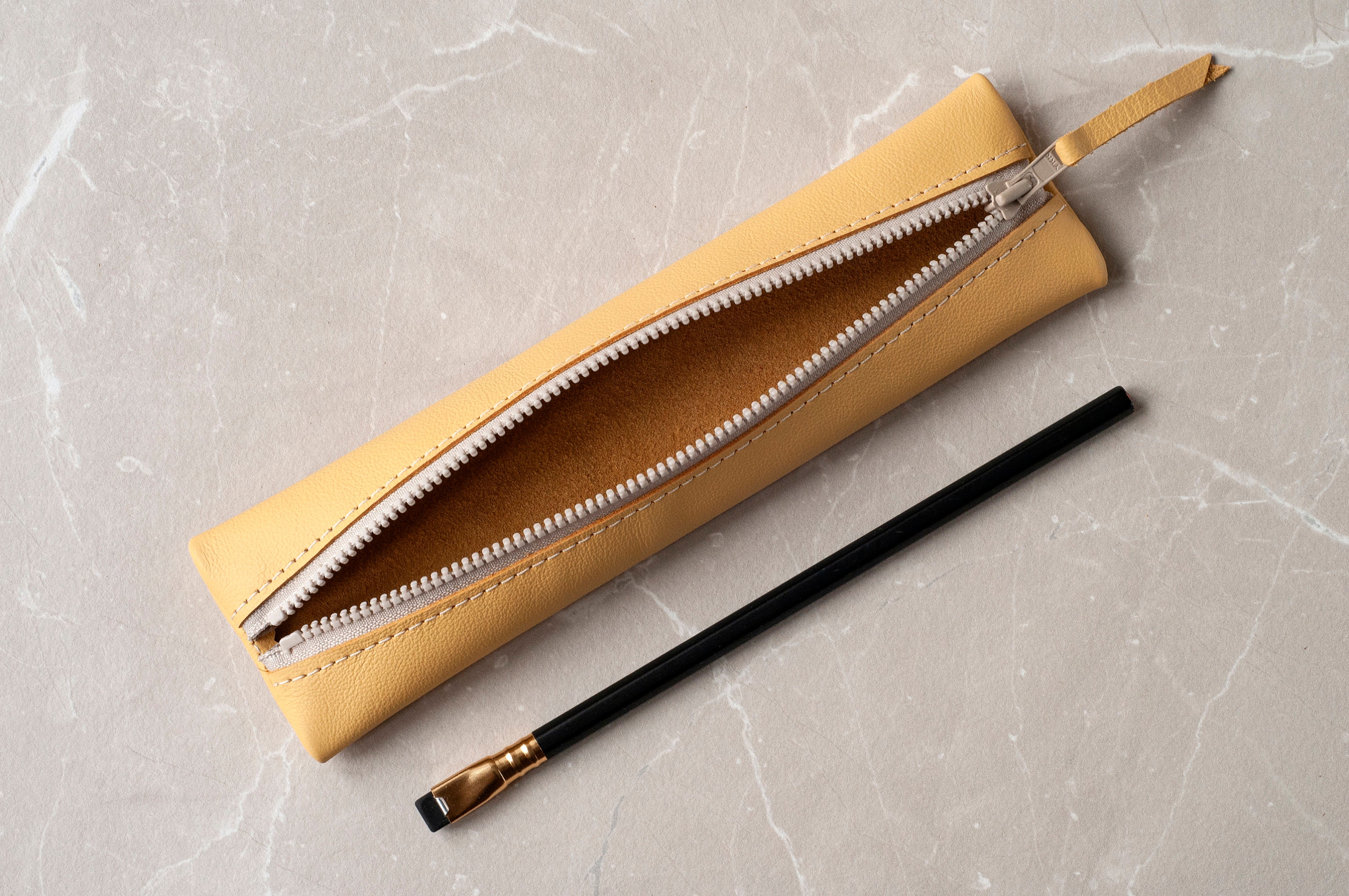 leather pencil cases – Choosing Keeping