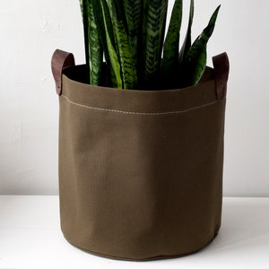 Bolsa de jardinera de lona, cubierta de maceta de cesta de planta de jardinera de interior / regalo de contenedor de maceta para él ella para amante de las plantas imagen 8