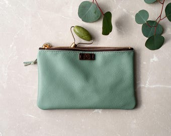 Makeup Pouch Leather Case , Personalized  Colorful Zipper Clutch , Bridesmaid Gift Wedding Bag Mothers Day Gift For Her