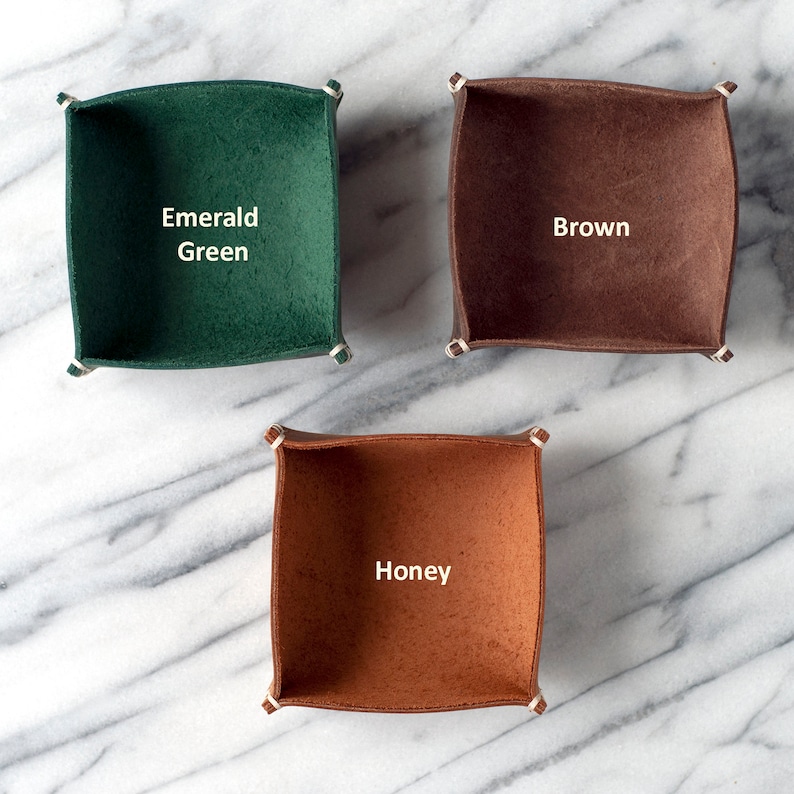 Personalized Leather Jewelry Dish, Small Catchall Hand Stitched Ring Tray, 3rd anniversary Wedding Gift, For Him Her Mother's Day EMERALD GREEN