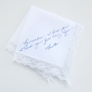 Something blue for bride gift in loving memory of loved ones. Actual handwriting custom lace handkerchief. Personalised handwriting hankie 画像 6